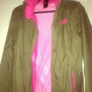 Women’s north face wind breaker